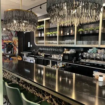 bistro cafe miami inside 5